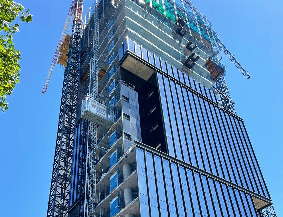 ALBA hammastankohissi kerroksissa