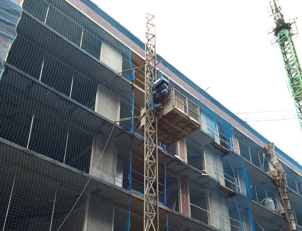 ALBA MC 1000 – Tehokas tavarahissi raskaaseen työmaakäyttöön