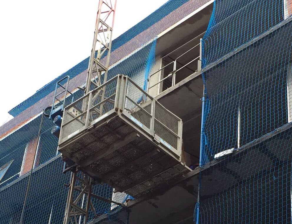 ALBA MC 1000 – Tehokas tavarahissi raskaaseen työmaakäyttöön